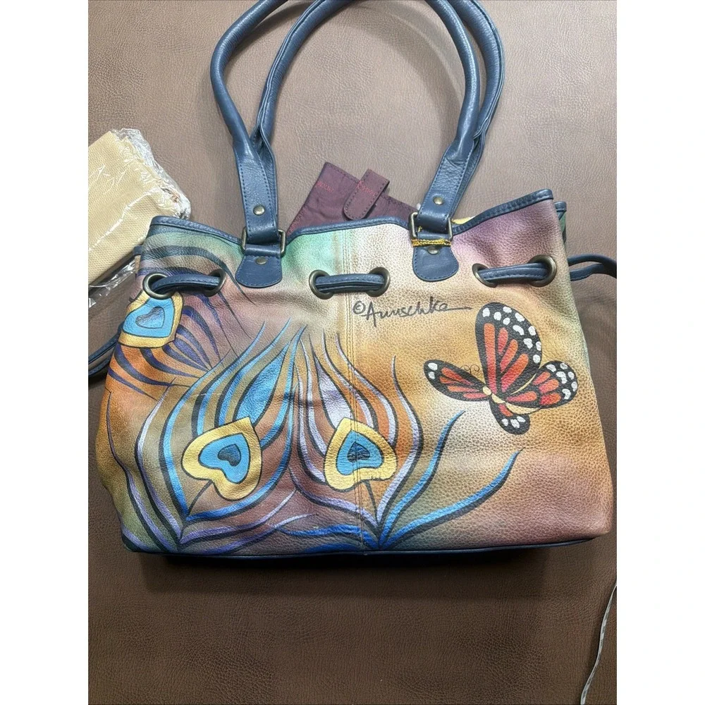 Anuschka ultra rare